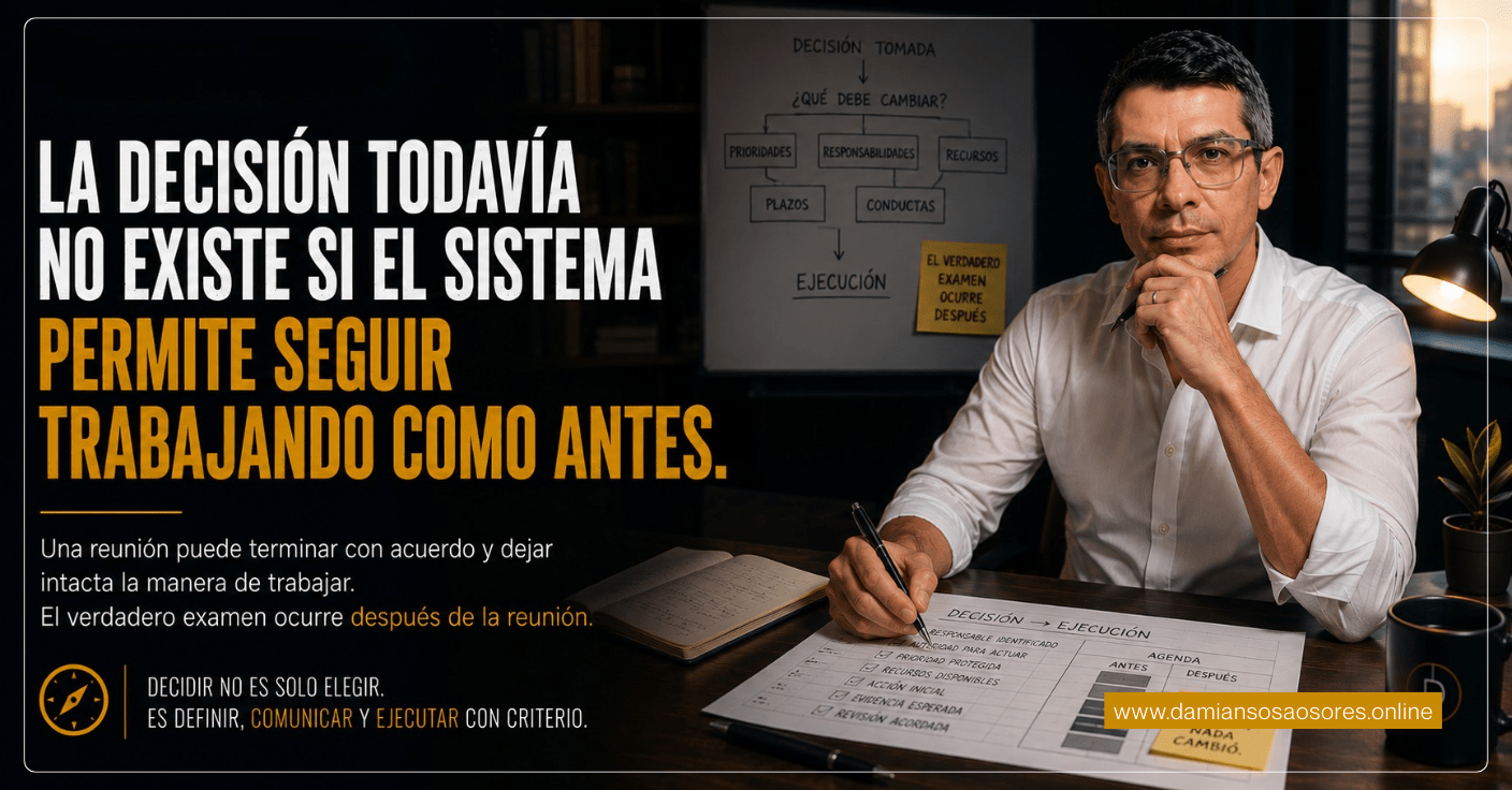 Ilustración editorial de un ejecutivo analizando cómo una decisión solo se vuelve real cuando modifica el sistema de trabajo. Al fondo se observa un esquema estratégico que conecta la decisión con cambios en prioridades, responsabilidades, recursos, plazos, conductas y ejecución, reforzando la idea de que una definición necesita una estructura para producir efectos.